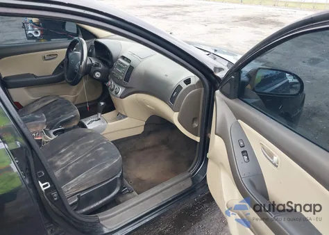 2009 Hyundai Elantra Gls z USA, uszkodzony, nr VIN KMHDU46D49U686102